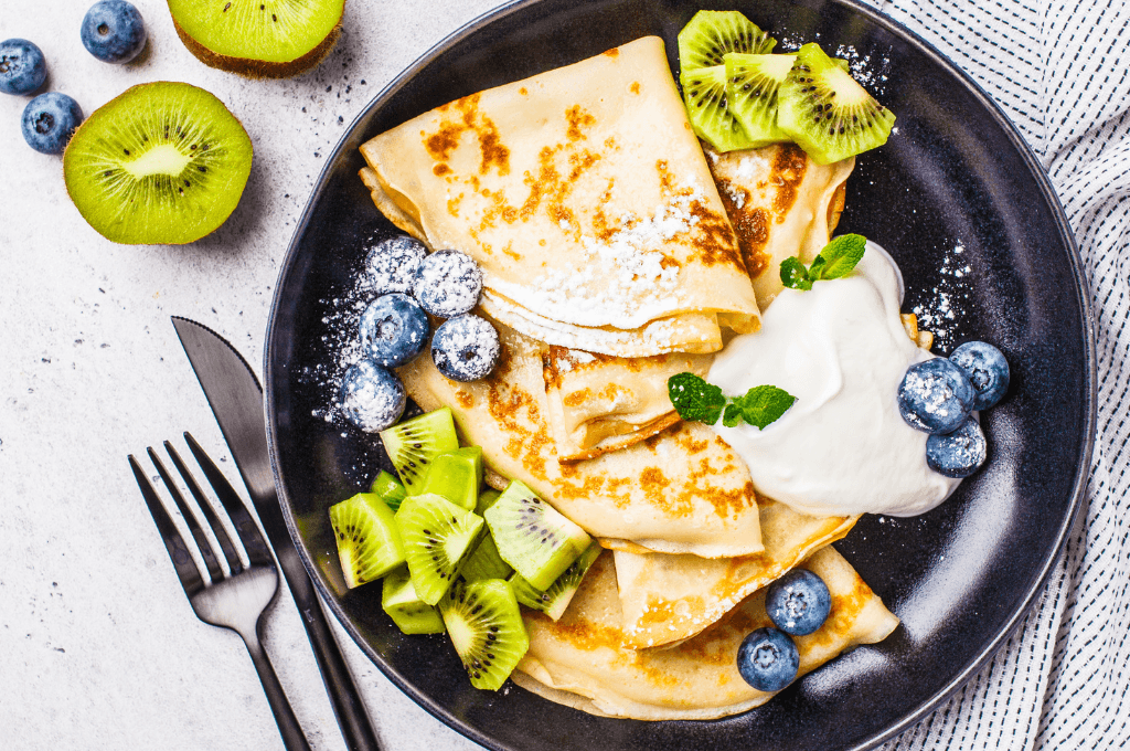 Crepe Gluten Free con Yogur, Kiwi y Arándanos