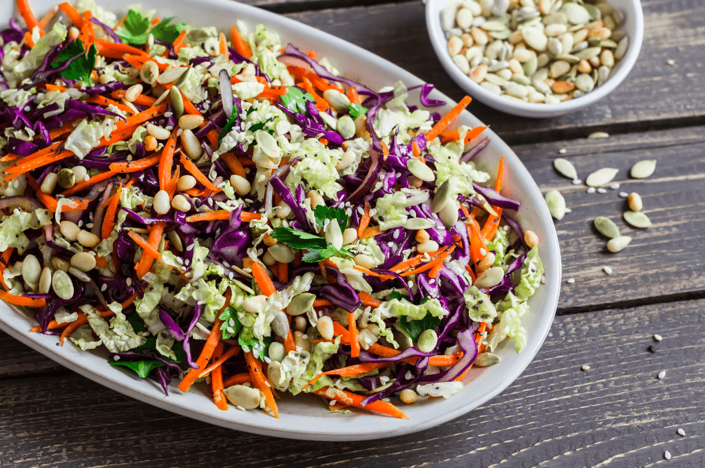 Ensalada Fresca de Col Morado y Zanahoria
