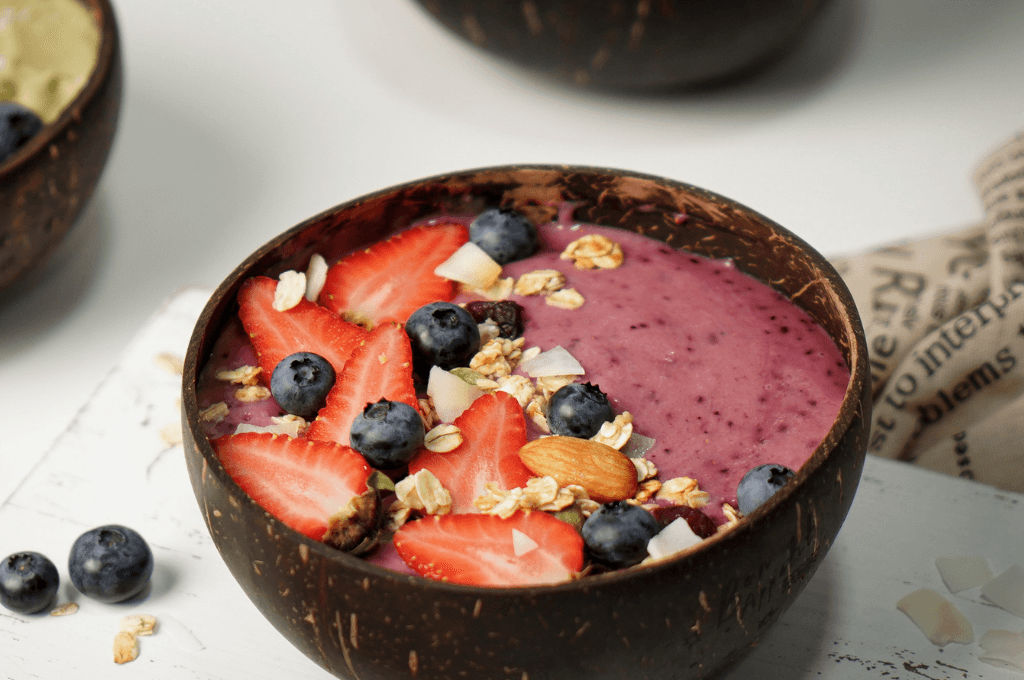 Açai Bowl Tropical con Muesli y Frutas