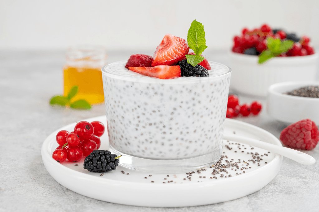 Pudding de Chía con Kéfir y Frutos Rojos