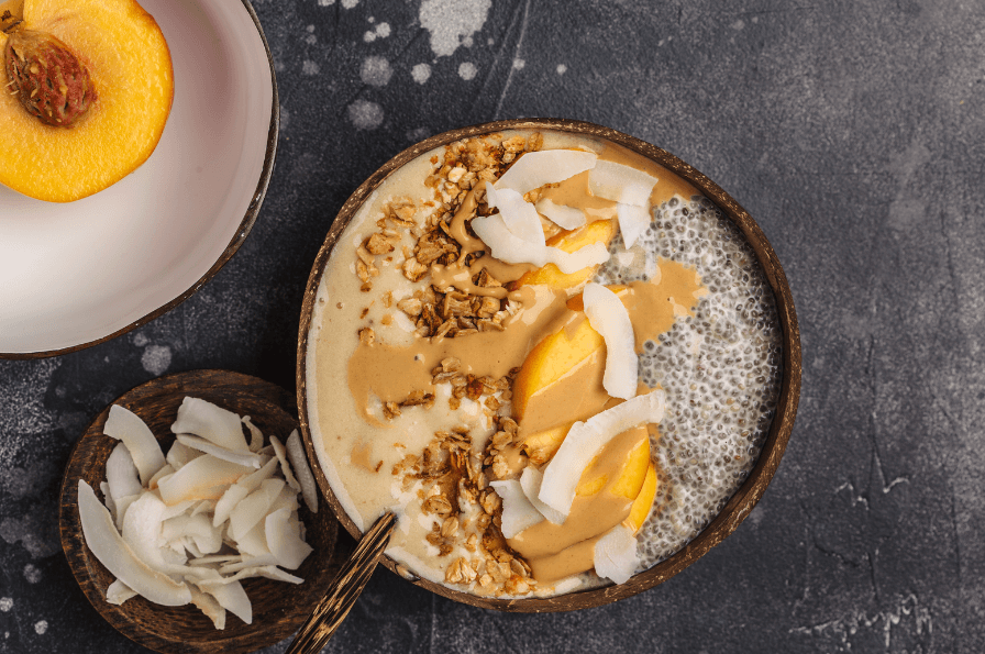Smoothie Bowl de Durazno, Coco y Chía