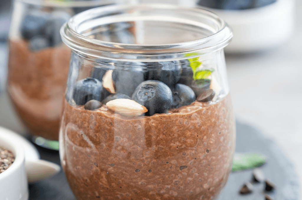 Pudding de Chía con Cacao y Arándanos